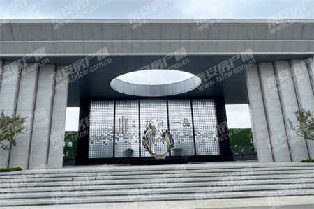 南湖恒信·龙栖府4室2厅2卫98万155m2出售